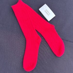 White + Warren Cashmere Ribbed Socks
